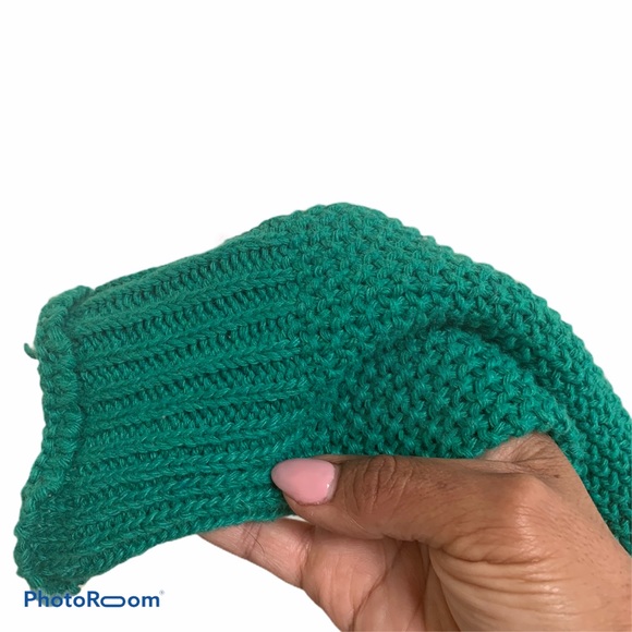 Knitted High Neck Cropped Sweater - Picture 4 of 7